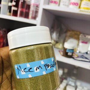 100g Neem powder